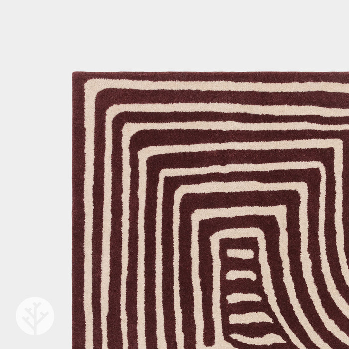 Cubi Plum Curve Luxury Rug | WVH®