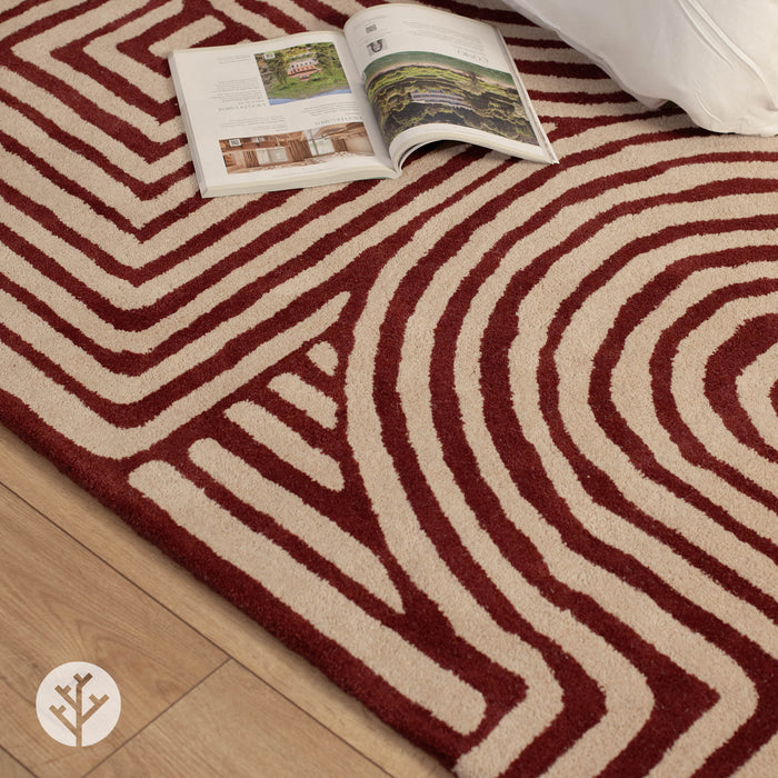 Cubi Plum Curve Luxury Rug | WVH®